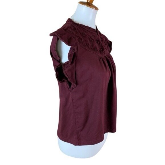 Lauren Ralph Lauren Burgundy Sleeveless Ruffle Trim Top Petite Small - Picture 3 of 7